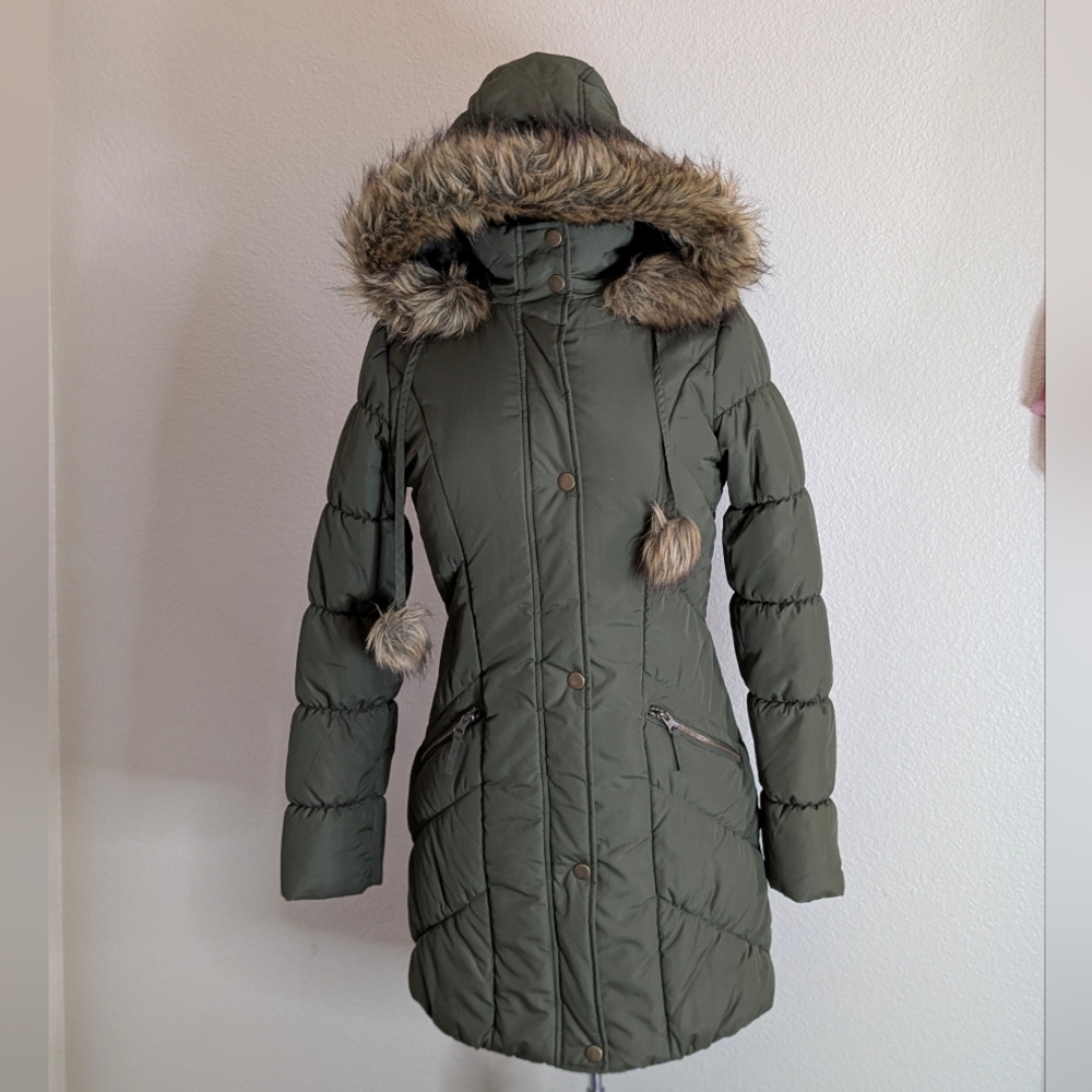 American Rag Cie Olive Green puffer long winter jacket with faux fur hood Size S